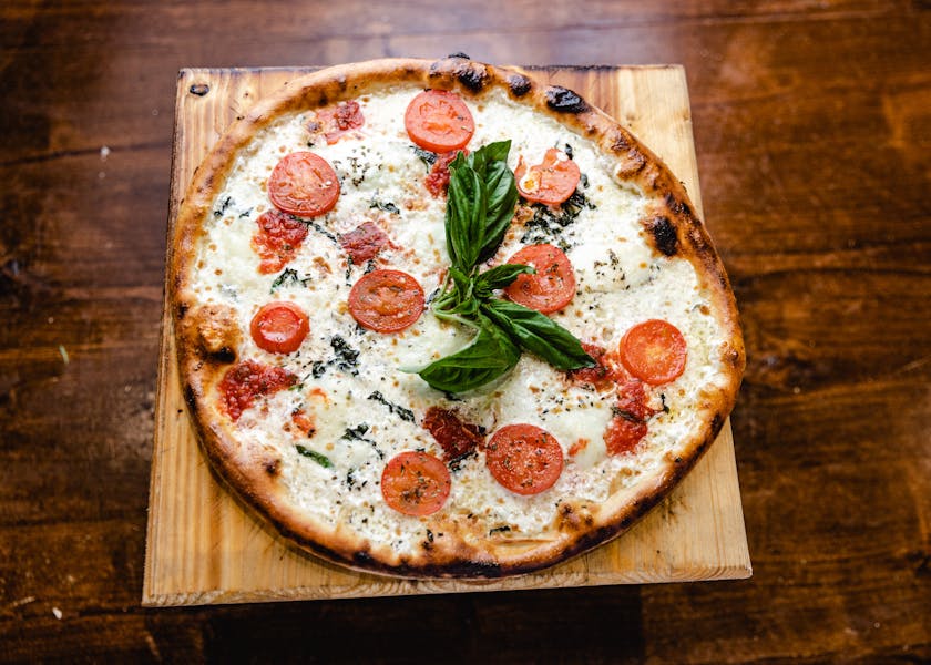 Menus Urban Crust in Plano, TX